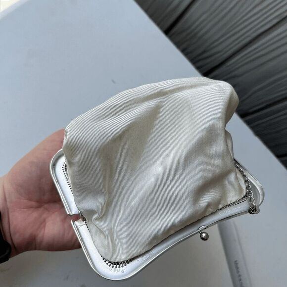 Vintage Whiting & Davis Silver Mesh Kisslock Bag – Made in USA – 7" x 3.75" - Picture 14 of 16